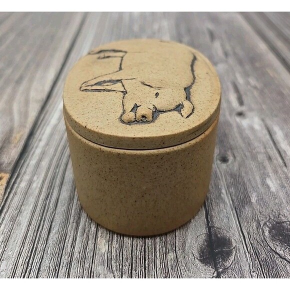 Vtg  Brown Pig w/ Apple Small Oval Stoneware Ceramic Jewelry Trinket Box Japan - Picture 3 of 12